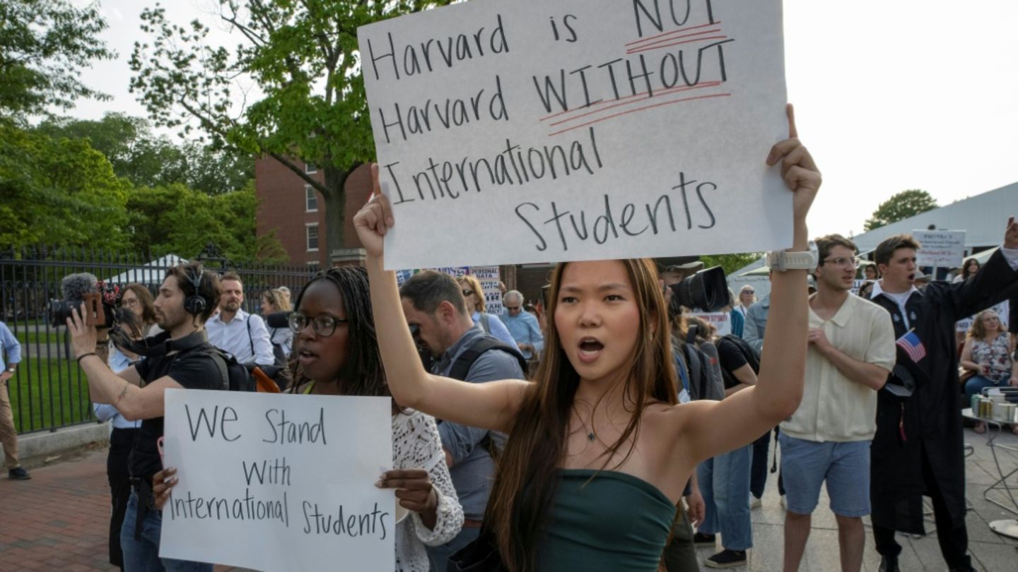 Internationale Empörung nach Visa-Stopp für Studierende in USA – Peking nennt Vorgehen „politisch“