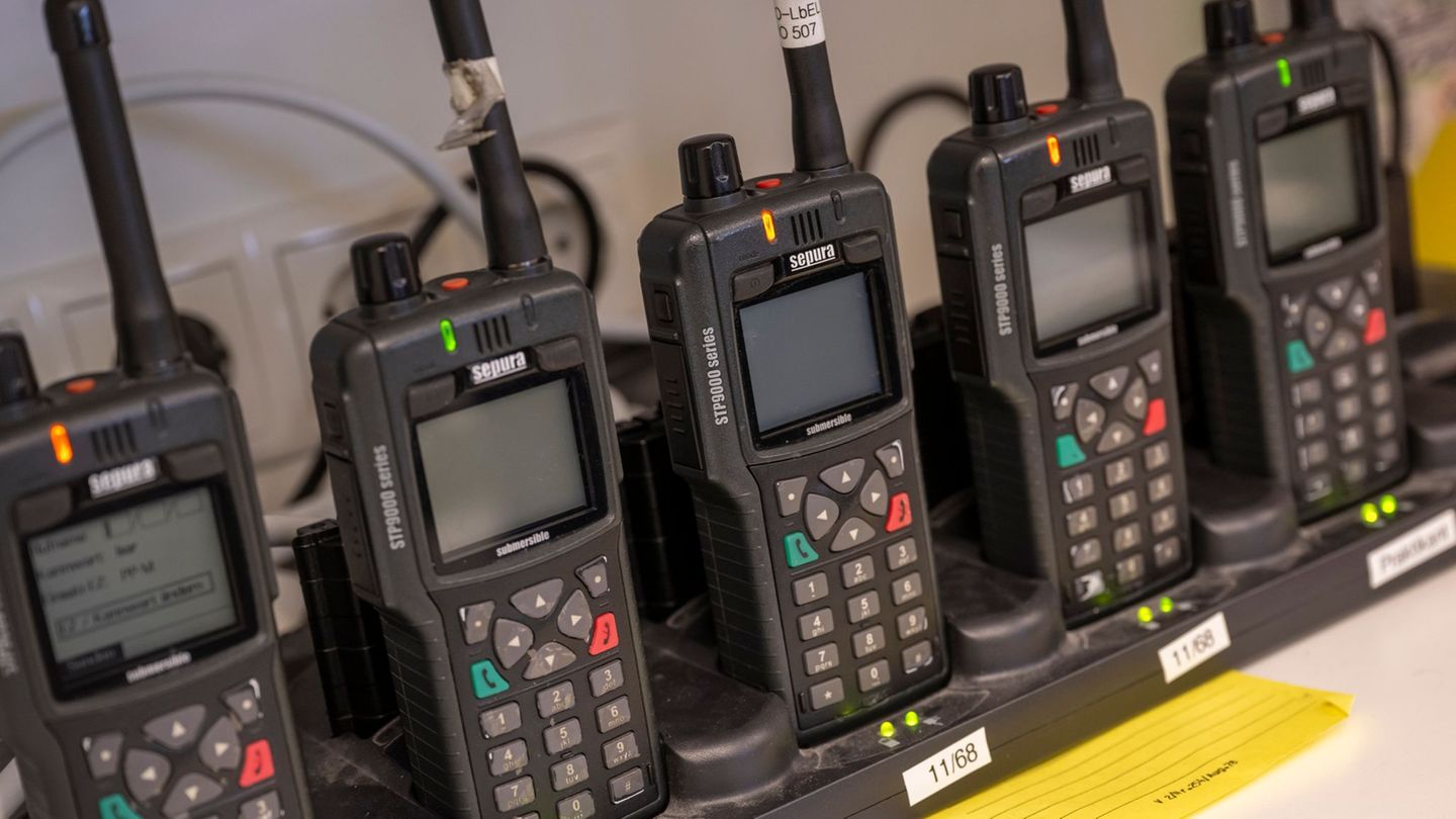Grenzübergreifende Kooperation: Funken über Grenzen hinweg – Testphase für Blaulichtkräfte