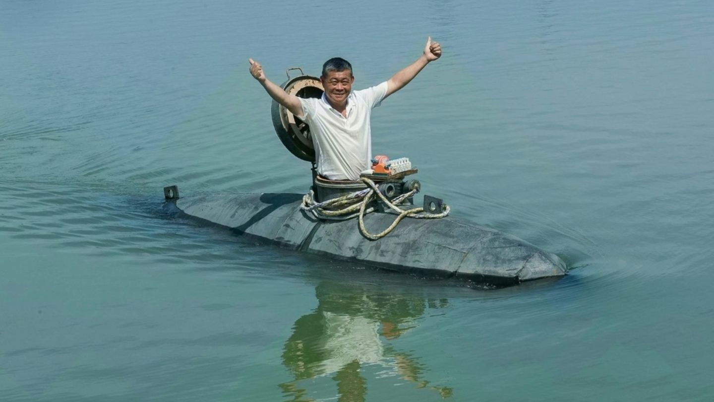 Chinesischer Bauer erfüllt sich Traum von selbstgebautem U-Boot
