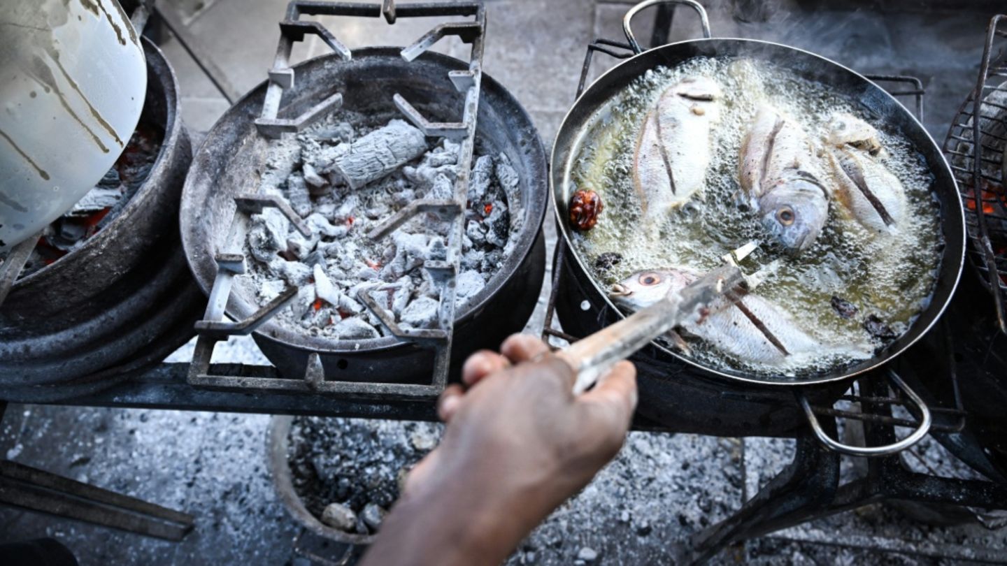 Eine Milliarde Menschen in Afrika leiden unter ungesundem Kochen an offenen Feuern