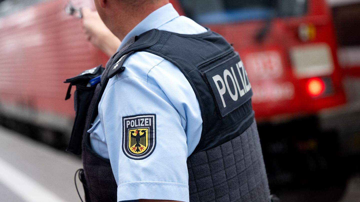 Bühl: Jugendliche bringen sich auf Regionalzug in Lebensgefahr